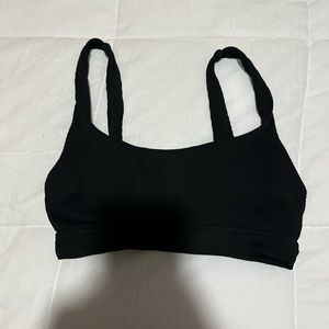 ribbed bikini top, no adjustable pieces